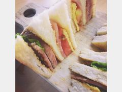 公司三明治-来龙里 精致 东南亚餐室(万象城店)