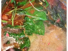 -野山舂·贵州现舂酸汤牛肉(民生路店)