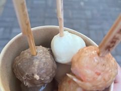 -全家便利店(洛川东路店)