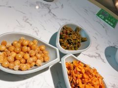 小菜-百春原湖南牛肉粉(百联世纪店)
