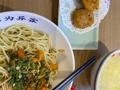 -文叔·湖北名小吃·小龙虾(华强北店)
