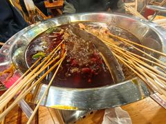 -拈签一笑黄牛肉辣卤串串