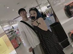 -王权免税店(普吉机场店)