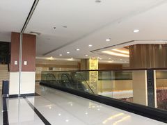 -东豪园林海鲜酒家(南港路辅路店)