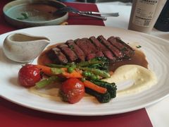 -普朗姆生蚝牛排馆 The Plump Oyster(成都摩方购物中心店)