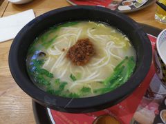 -妈妈故事米线(市府恒隆店)