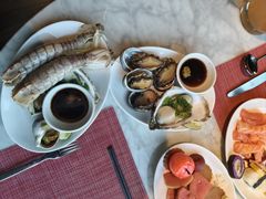 -锦厨国际自助餐厅 · 云端景观 (昆明索菲特大酒店)