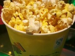 -GAGA主题量贩式KTV平价店(工大店)