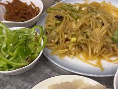 -高玛纳驴肉火烧(一世界店)