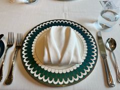 餐具摆设-福楼法餐厅FLO