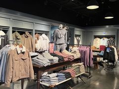 -Hollister(天环广场店)