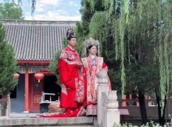 -水晶之恋婚纱摄影(北京总店)
