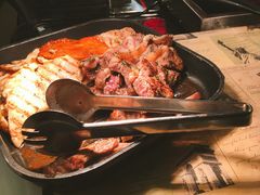 -圣丰索菲特·2 On 988 Café 自助餐厅