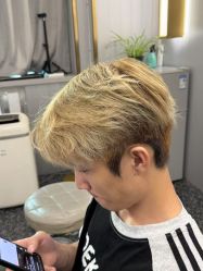 -即型男士理发工作室