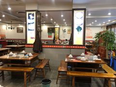 大堂-冯记香辣兔火锅(茶店子总店)