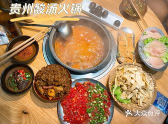 之前在某平台抢到了一张9.9抵100的券