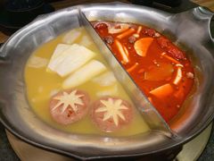 红颜花胶鸡锅-湊湊火锅·茶憩(东城万达店)