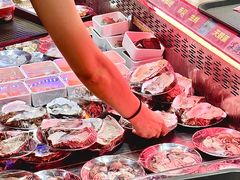 -杨老板·海鲜集市火锅·鲜切牛肉(中防万宝店)