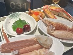 -雍容荟帝王蟹活龙虾展台自助(IFS黑金店)