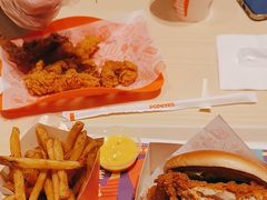 -Popeyes炸鸡·汉堡·奶昔(五角场万达店)