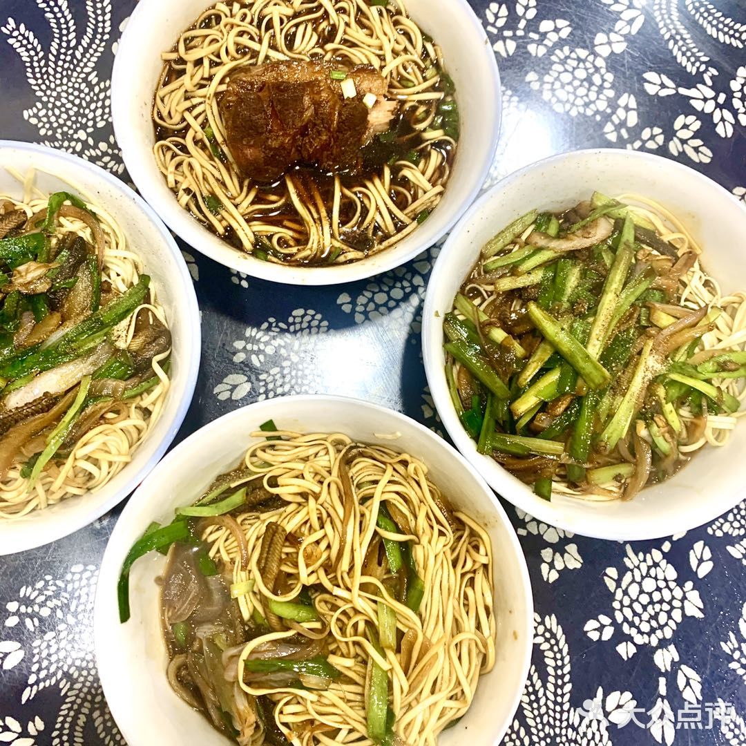 当每个夜晚来临，总会去吃顿夜宵