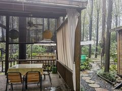 -林间山庄