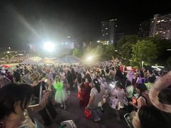 -上海体育场