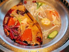 -辣伍鲜毛肚老火锅(元一店)