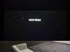 -胶囊画廊