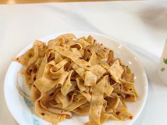 -朴小妹人参鸡汤火锅(长白山万达店)
