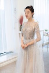 -洋洋婚纱品牌集合店