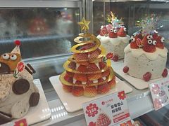 -花花卷卷·鲜食蛋糕(静安久光百货店)