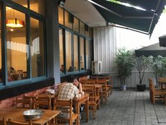 露天位-万春卤菜(天乡后街步行街店)