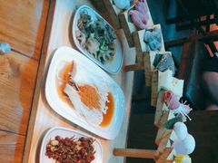 -小花花炭火烤肉·十五年延吉风味(左家庄店)