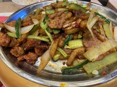 干锅牛肉鸡-干锅鱼庄(北京荟聚店)