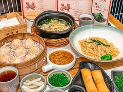 -馋三尺蟹粉小笼(人民广场店)