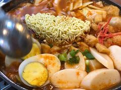 韩式鸡肉火锅-欧巴来了韩式料理