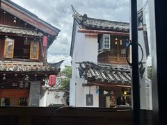 -桥边小楼·手工云南菜·古城观景小楼