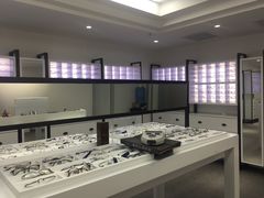 -造寸眼镜·蔡司官方授权店(东门店)