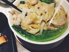 鲜虾云吞面-皇后餐厅-煲仔·小菜·打边炉(古北店)