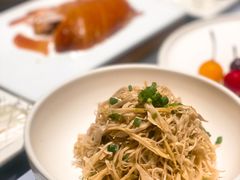 香葱拌笋衣-小大董·烤鸭(观景餐厅·南京西路店)