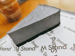 -M Stand(上海人民广场来福士店)