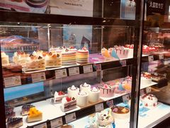 面包甜点陈列柜-巴黎贝甜(阳光上东店)
