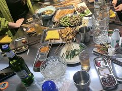 -马路牙子烧烤音乐酒馆(望京店)