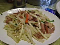 东头烧肉炒荞菜-大笑饭堂(甲子桥店)