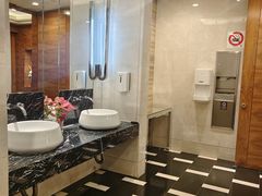-上海新锦江大酒店
