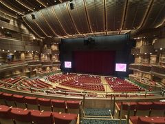 -交通银行前滩31演艺中心