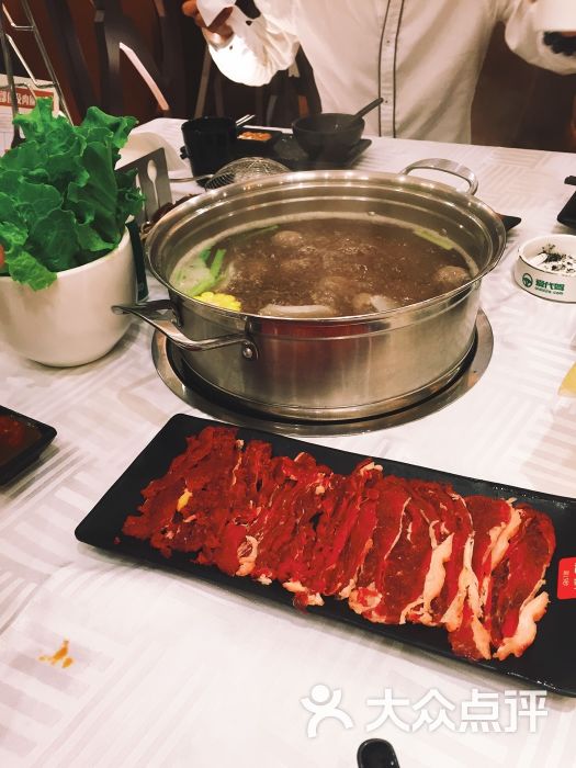 粤来粤牛牛肉打边炉火锅(莘庄店)图片 - 第2张