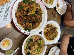 -鲁南仔·滕州炒鸡(经三路店)