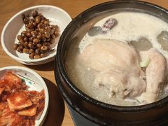 -长寿参鸡汤(朝韩风情街店)